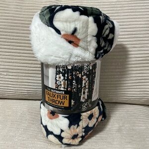 The Ultimate Faux Fur Throw - Floral Design